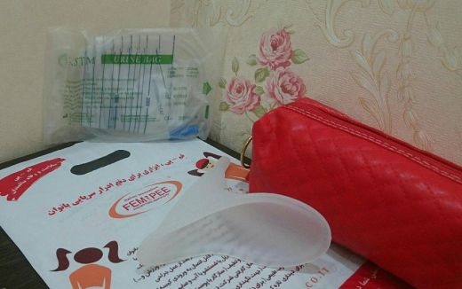 مدل آناتومیک فم-پی، یک ابزار دفع ادرار سیار زنانه