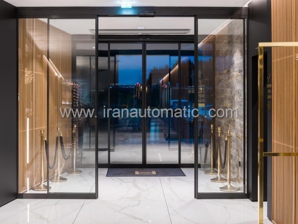 درب اتوماتیک شیشه ای